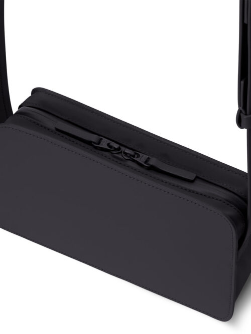 UA Kiomi Bag Lotus Infinity Series Black 04