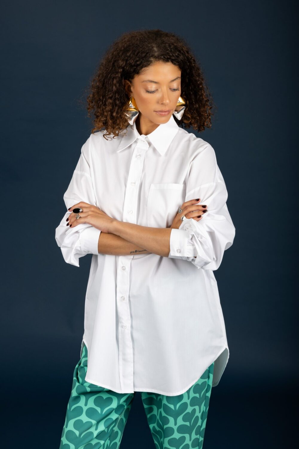 Chaton Shannen oversize shirt cukagr