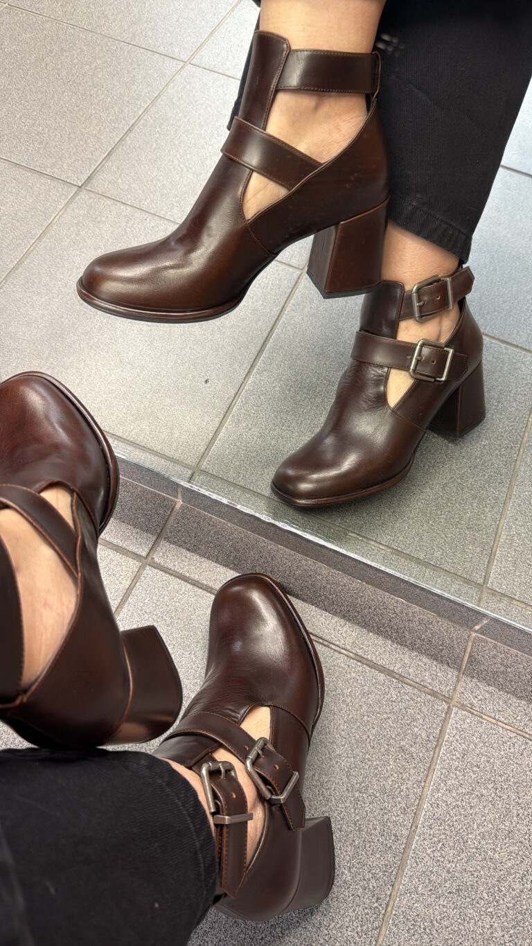 21A62F93 F092 4F3C 9D0C E33E6252EA93