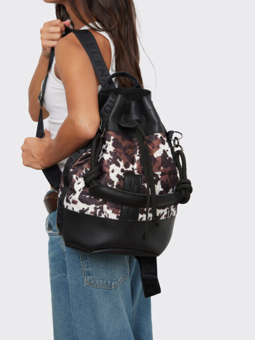 silhouette shoulder bags 26 141 1200x1800