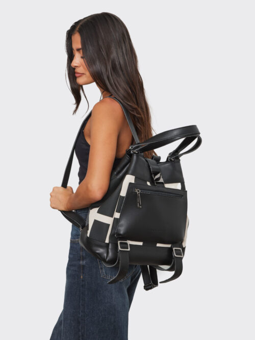 silhouette shoulder bags 26 142 1200x1799