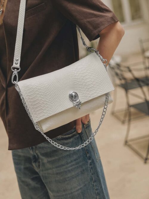 9a75124c 56c1 4829 9eed 87e08158f86a 11zon