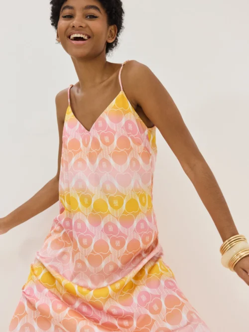 hemithea12187760 3000x