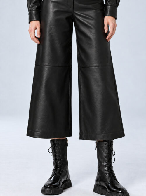 moutaki cukagr black culottes closeup