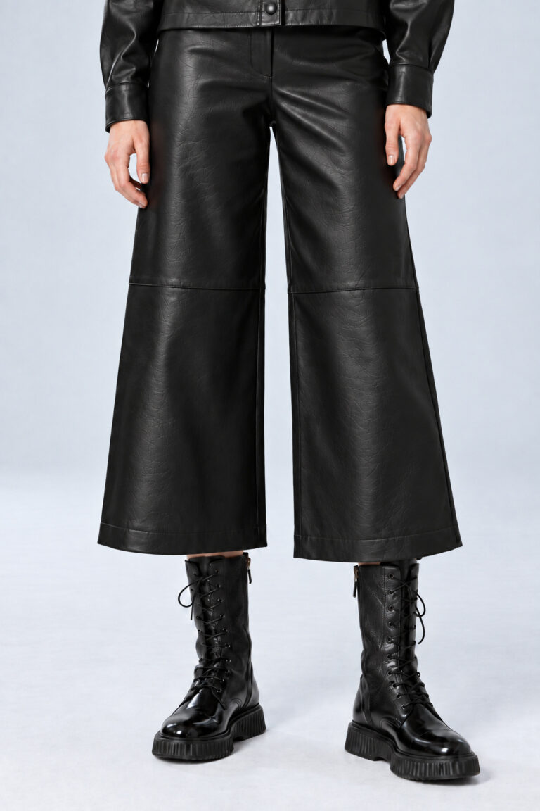 moutaki cukagr black culottes closeup