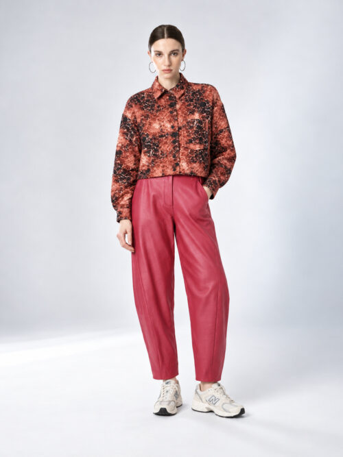 moutaki cukagr panteloni slouchy wine